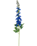 Fiore artificiale Delphinium a stelo singolo di colore blu da 79 cm con fiori blu e foglie verdi divise, su sfondo bianco.
