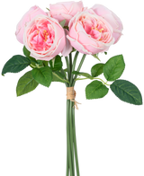 Il bouquet di rose artificiali "Carmen" Real Touch Pink 36 cm ha peonie rosa chiaro con foglie verdi, legate insieme con una corda marrone.