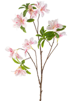 Il fiore artificiale Begonia 99 cm blush ha un ramo singolo con fiori di begonia multipli rosa e bianchi e mazzi di foglie verdi su uno sfondo bianco.