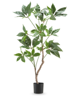 La pianta artificiale Schefflera 90 cm è una pianta artificiale alta con ampie foglie verdi e un sottile stelo marrone, esposta in un semplice vaso nero su un semplice sfondo bianco.