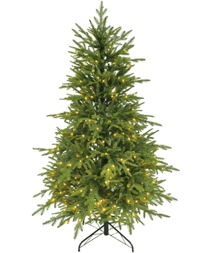 L'albero di Natale artificiale "Sigrid" (100% PE) con luci LED intelligenti in bianco caldo si trova su un supporto in metallo su uno sfondo bianco a tinta unita.