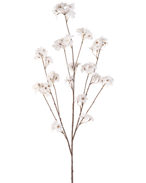 Il fiore artificiale di ciliegio color crema da 130 cm ha un unico stelo marrone che si ramifica in diversi steli sottili, ciascuno decorato con mazzi di piccoli e delicati fiori di ciliegio color crema su un semplice sfondo bianco.