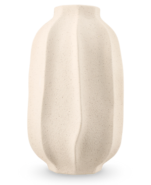De Vaas Petal Shade 30 cm beige is een vaas van gestructureerd keramiek met een matte afwerking en organische golvende verticale richels tegen een lichtgrijze achtergrond.