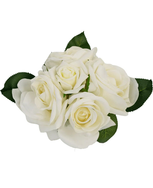 Il bouquet di rose artificiali Real Touch White da 18 cm contiene rose artificiali bianche realistiche con foglie verdi, ravvicinate su un semplice sfondo bianco.