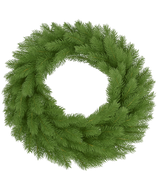 De Kunstkrans 100% PE Premium is een groene kunstkrans gemaakt van dichte, realistische dennentakken in een ronde vorm. Ideaal als herfstdecoratie, met een open midden zonder extra decoraties of versieringen.
