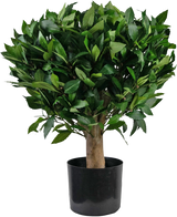 De Kunstplant Laurier UV d65 cm is een kleine kunstboom met een dikke stam en dichte, glanzend groene bladeren in een zwarte plastic pot tegen een effen witte achtergrond.