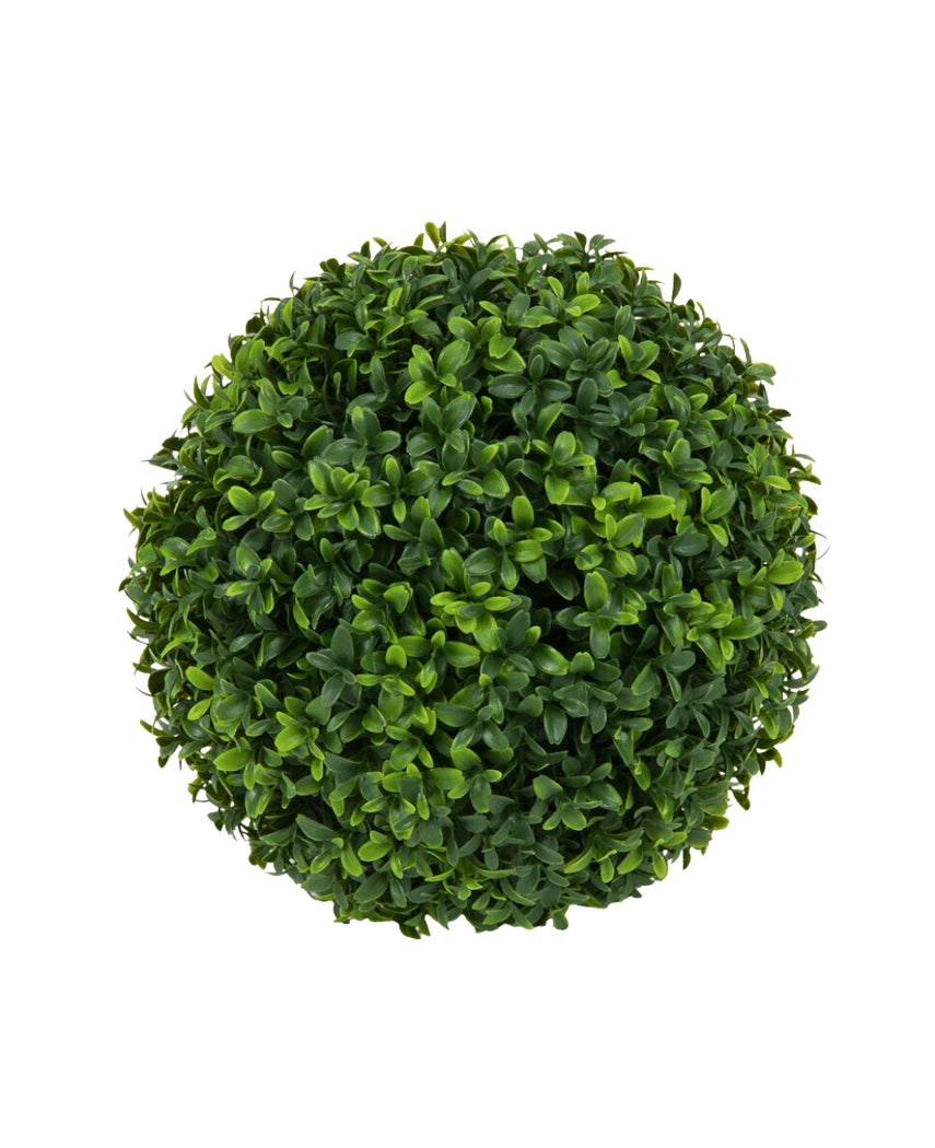 Vista dall'alto della pianta artificiale Bosso stile romano UV D30 cm, una palla di bosso artificiale rotonda e densa con foglie verdi, su uno sfondo bianco semplice.