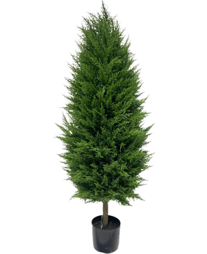 La pianta artificiale Conifera deluxe UV 120 cm ha foglie dense di colore verde brillante e sta in piedi in un contenitore di plastica nera, perfetta per qualsiasi giardino di piante artificiali. Include protezione UV per una bellezza duratura su un semplice sfondo bianco.