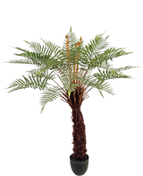 De Kunstplant Dicksonia 127 cm is een hoge varen in pot met een bruine, gestructureerde stam en lange, gebogen groene bladeren tegen een witte achtergrond.