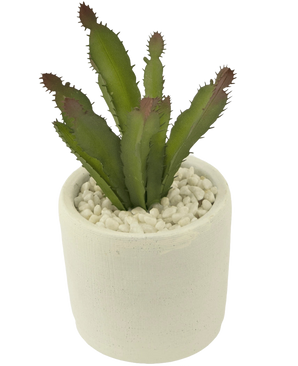 La pianta succulenta artificiale da 20 cm è una pianta succulenta verde appuntita con punte rossastre in un vaso di ceramica bianca pieno di ciottoli bianchi, raffigurata su un semplice sfondo bianco.