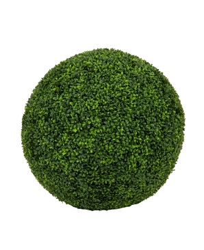 Una pianta artificiale densa, verde, sferica in legno di bosso in stile romano UV D65 cm con foglie piccole, raffigurata isolata su uno sfondo bianco semplice.