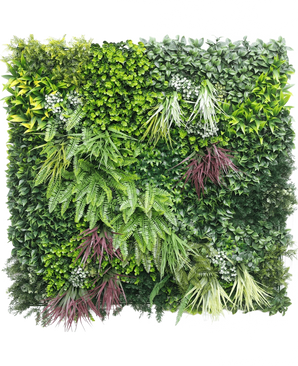 La siepe artificiale Paradise 100x100 cm UV è un muro da giardino verticale con fitto fogliame verde e viola, tra cui felci e piante frondose, disposte a quadrato su sfondo bianco.
